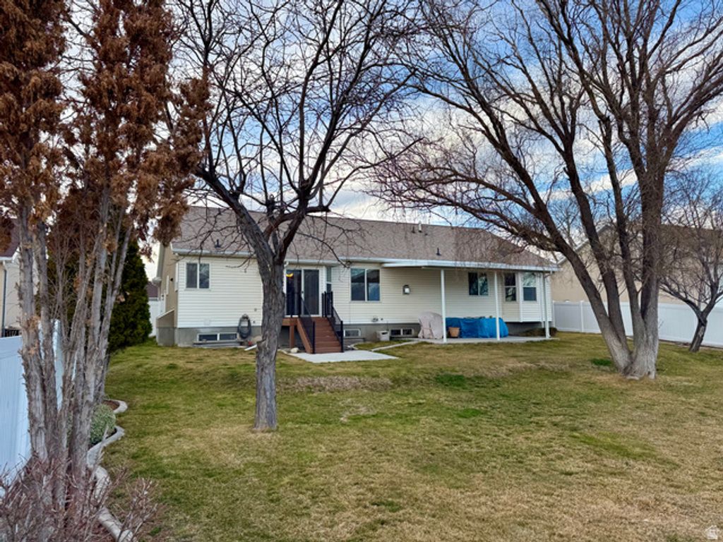 Image 34 of property listing at 12813 S KERI LYNN CT, Riverton, UT 84065