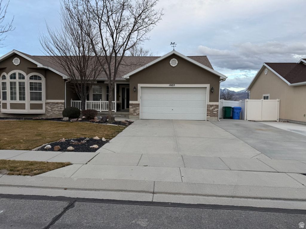 Image 42 of property listing at 12813 S KERI LYNN CT, Riverton, UT 84065