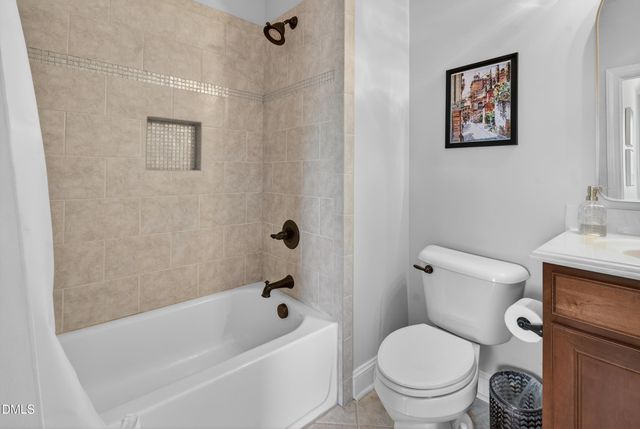 1800 Versa Court, Apex, NC 27502