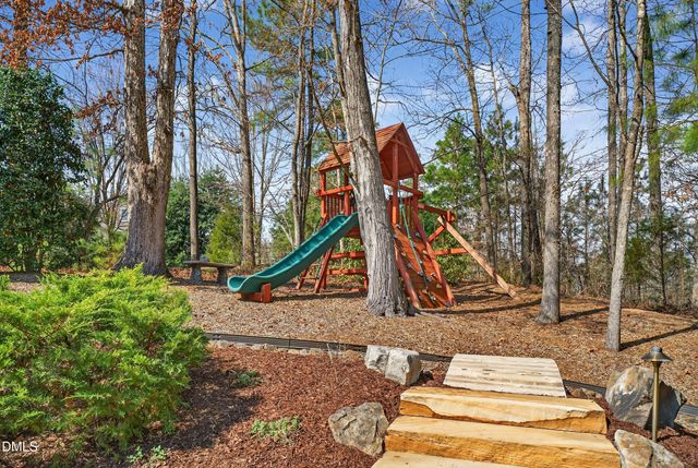 1800 Versa Court, Apex, NC 27502