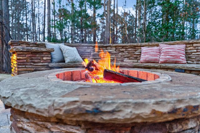 1800 Versa Court, Apex, NC 27502