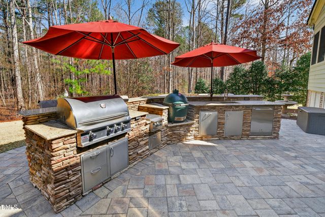 1800 Versa Court, Apex, NC 27502