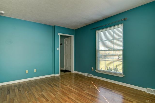 6308 Pawnee Drive, Lynchburg, VA 24502