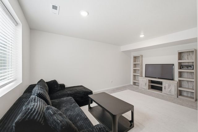 1731 Southbridge Drive, Adel, IA 50003