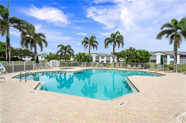 829 Tanbark DR # 104, Naples, FL 34108