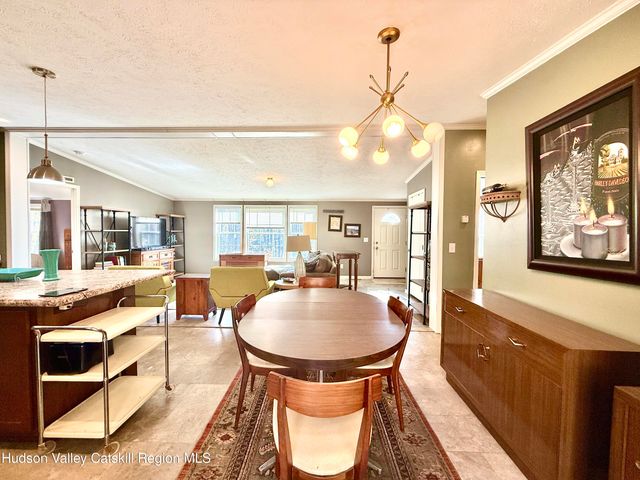 325 Route 25, Haines Falls, NY 12436