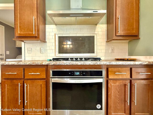 325 Route 25, Haines Falls, NY 12436