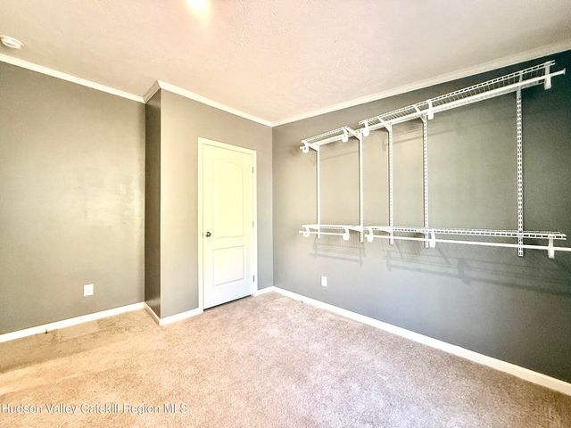 325 Route 25, Haines Falls, NY 12436