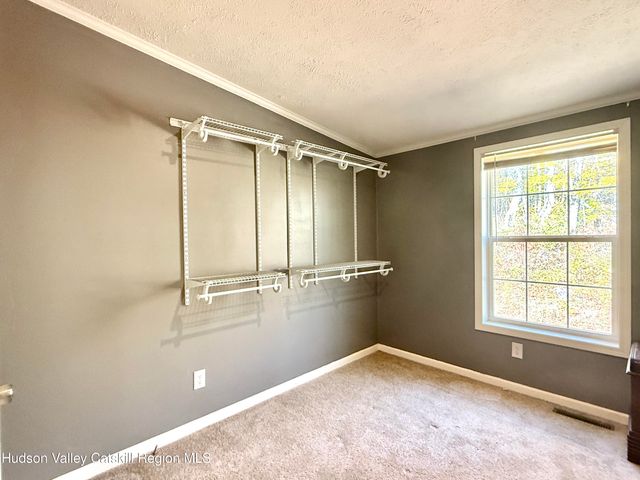 325 Route 25, Haines Falls, NY 12436