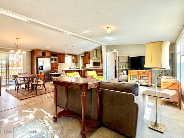 325 Route 25, Haines Falls, NY 12436