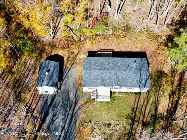 325 Route 25, Haines Falls, NY 12436