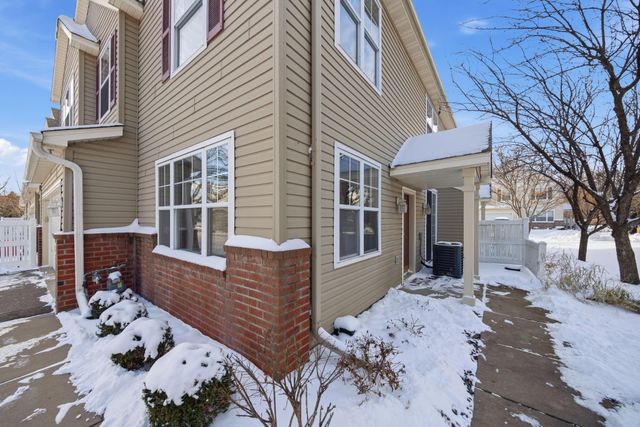 9245 Holly Lane N, Maple Grove, MN 55311