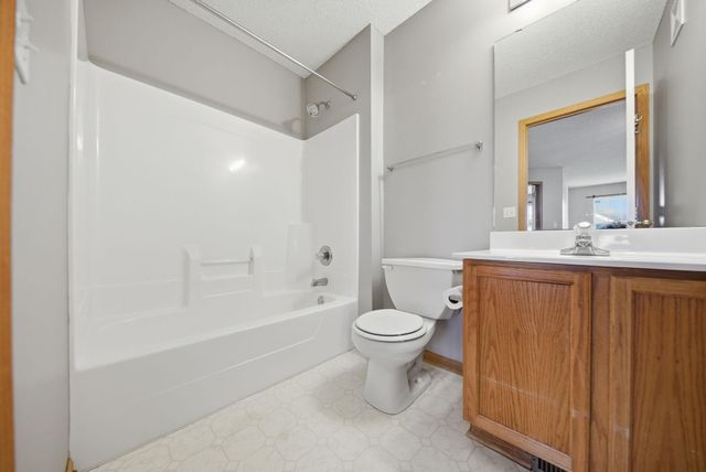 9245 Holly Lane N, Maple Grove, MN 55311