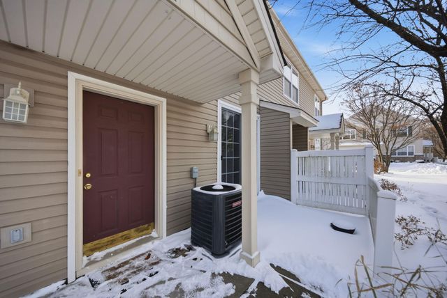 9245 Holly Lane N, Maple Grove, MN 55311