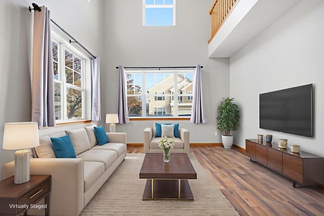 9245 Holly Lane N, Maple Grove, MN 55311