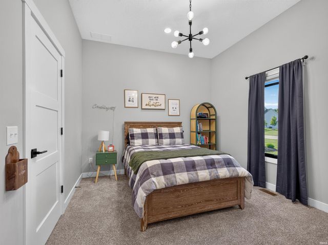 5895 Menza Drive, Auburn, IN 46706