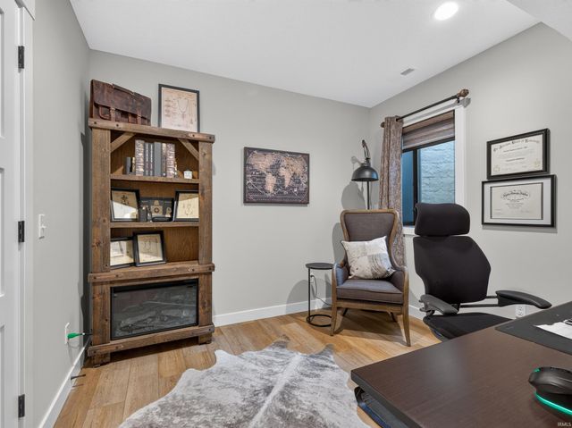 5895 Menza Drive, Auburn, IN 46706