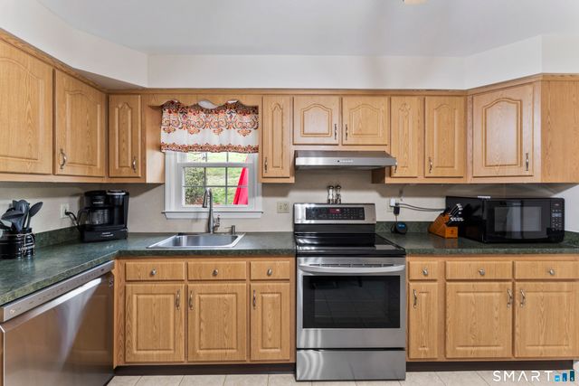 120 Luna Trl Extension, Southbury, CT 06488