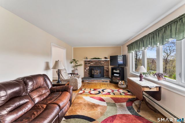 120 Luna Trl Extension, Southbury, CT 06488