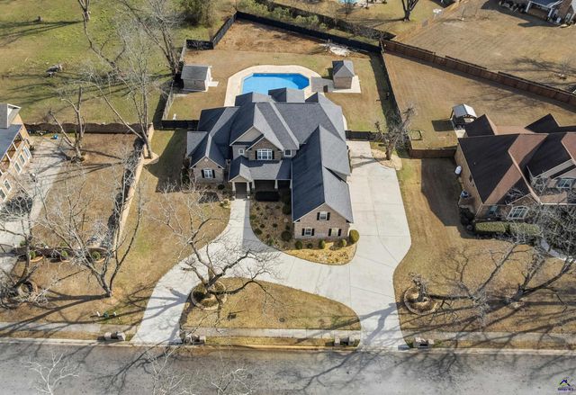 204 Bridgeway Drive, Warner Robins, GA 31088