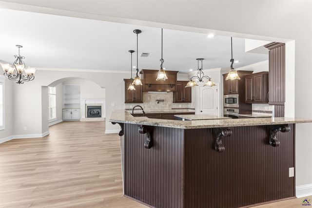 204 Bridgeway Drive, Warner Robins, GA 31088