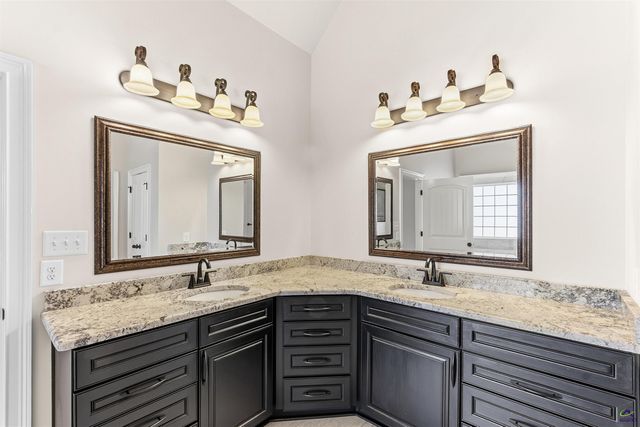 204 Bridgeway Drive, Warner Robins, GA 31088