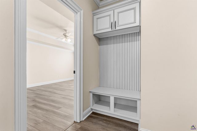 204 Bridgeway Drive, Warner Robins, GA 31088