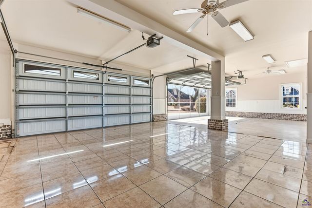 204 Bridgeway Drive, Warner Robins, GA 31088