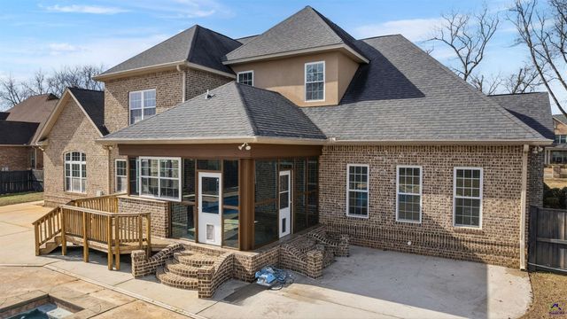 204 Bridgeway Drive, Warner Robins, GA 31088