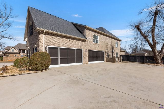 204 Bridgeway Drive, Warner Robins, GA 31088