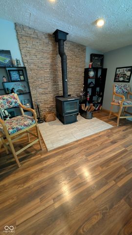 11806 E Pocahontas Drive, Greencastle, IN 46135