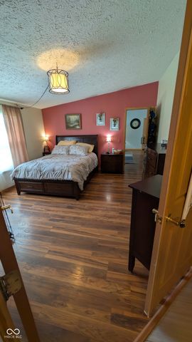 11806 E Pocahontas Drive, Greencastle, IN 46135