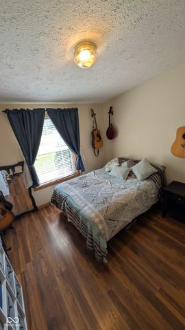 11806 E Pocahontas Drive, Greencastle, IN 46135