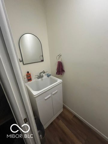 11806 E Pocahontas Drive, Greencastle, IN 46135