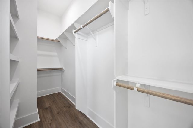 1935 Knoll Square Drive, Houston, TX 77080