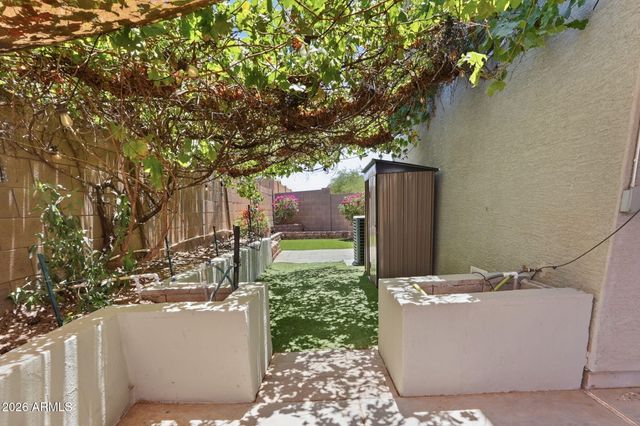 7245 S 41st Drive, Phoenix, AZ 85041