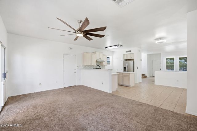 7245 S 41st Drive, Phoenix, AZ 85041