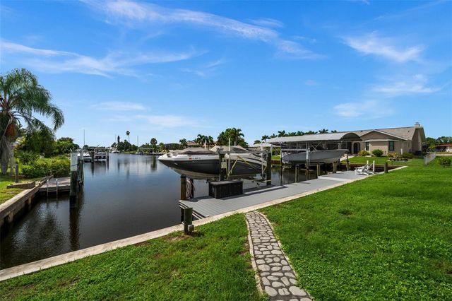 4286 HARBOR BOULEVARD, Port Charlotte, FL 33952