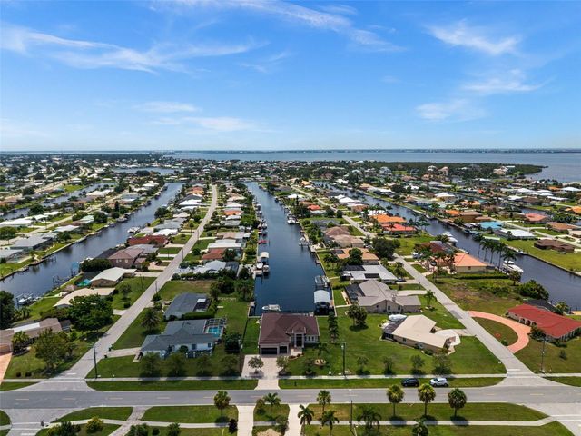4286 HARBOR BOULEVARD, Port Charlotte, FL 33952