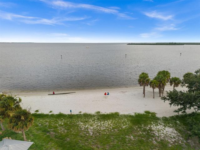 4286 HARBOR BOULEVARD, Port Charlotte, FL 33952
