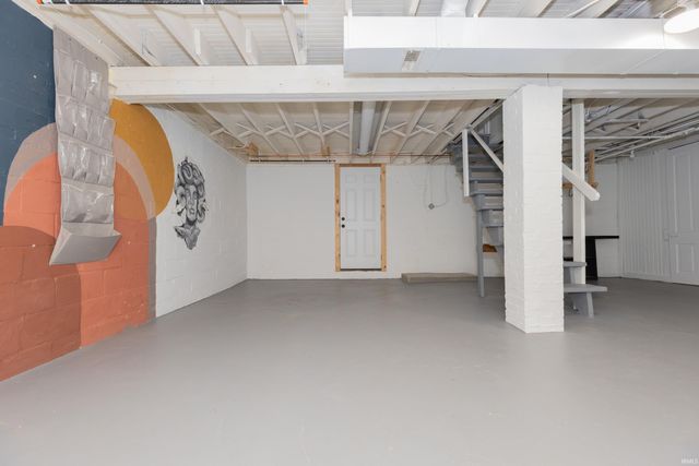 832 S Cullen Ave, Evansville, IN 47715