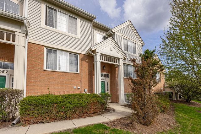 2169 W Concord Lane, Addison, IL 60101