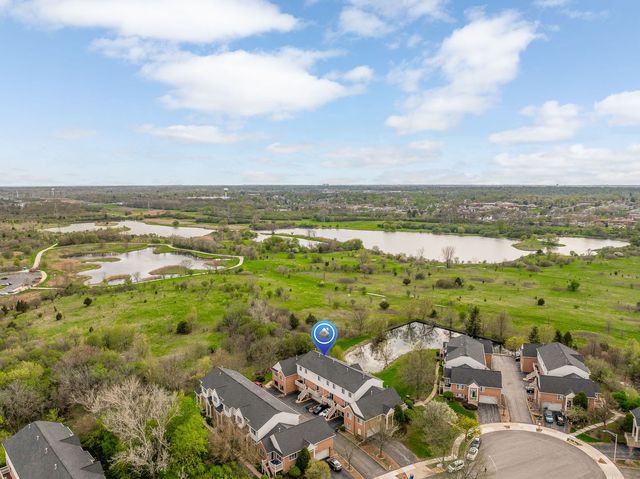 2169 W Concord Lane, Addison, IL 60101