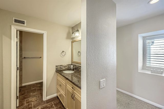 5916 Portobelo Ct, San Diego, CA 92124