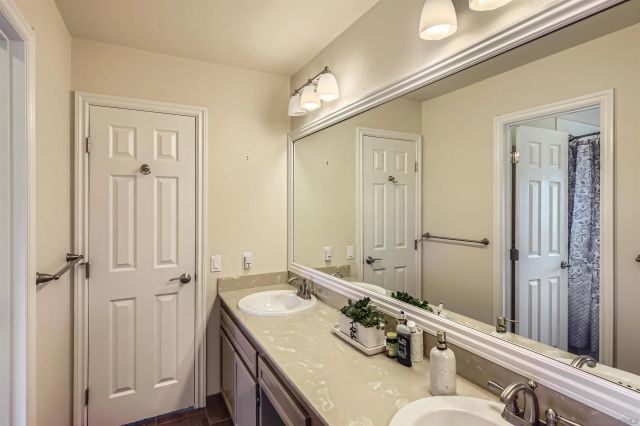 5916 Portobelo Ct, San Diego, CA 92124