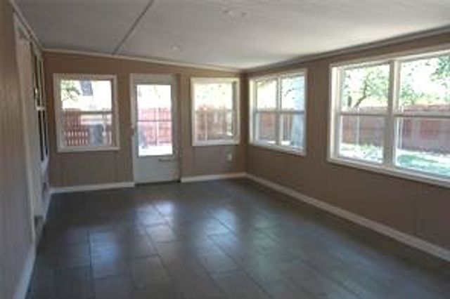 2416 Roosevelt Drive, Dalworthington Gardens, TX 76016