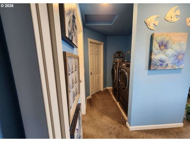 16319 Lower Harbor Rd, Brookings, OR 97415