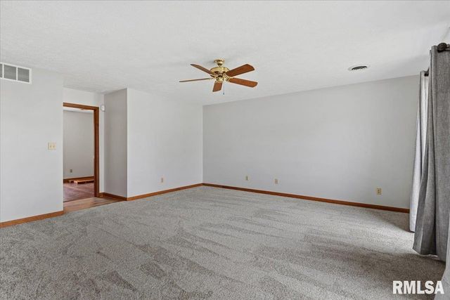 2616 Carl Prairie Drive, Springfield, IL 62703