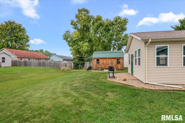 2616 Carl Prairie Drive, Springfield, IL 62703