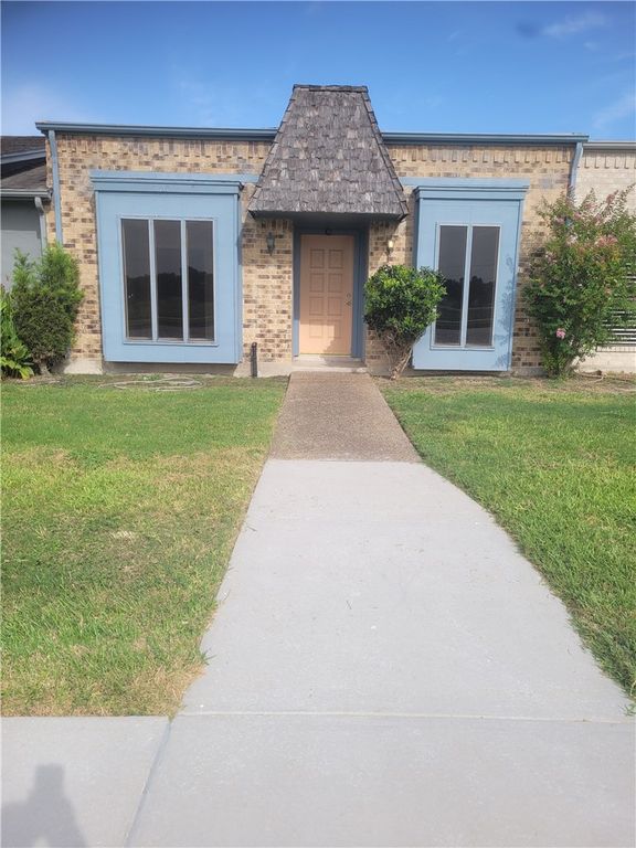 7201 Sparkle Sea Dr C, Corpus Christi, TX 78412 — exterior
